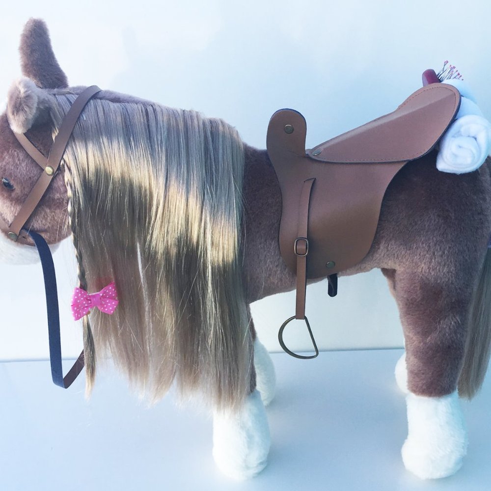 17.7" high Plush Horse Toy Stuffed Animal Toy w/Comb and Clip Prin - Picture 6 of 6